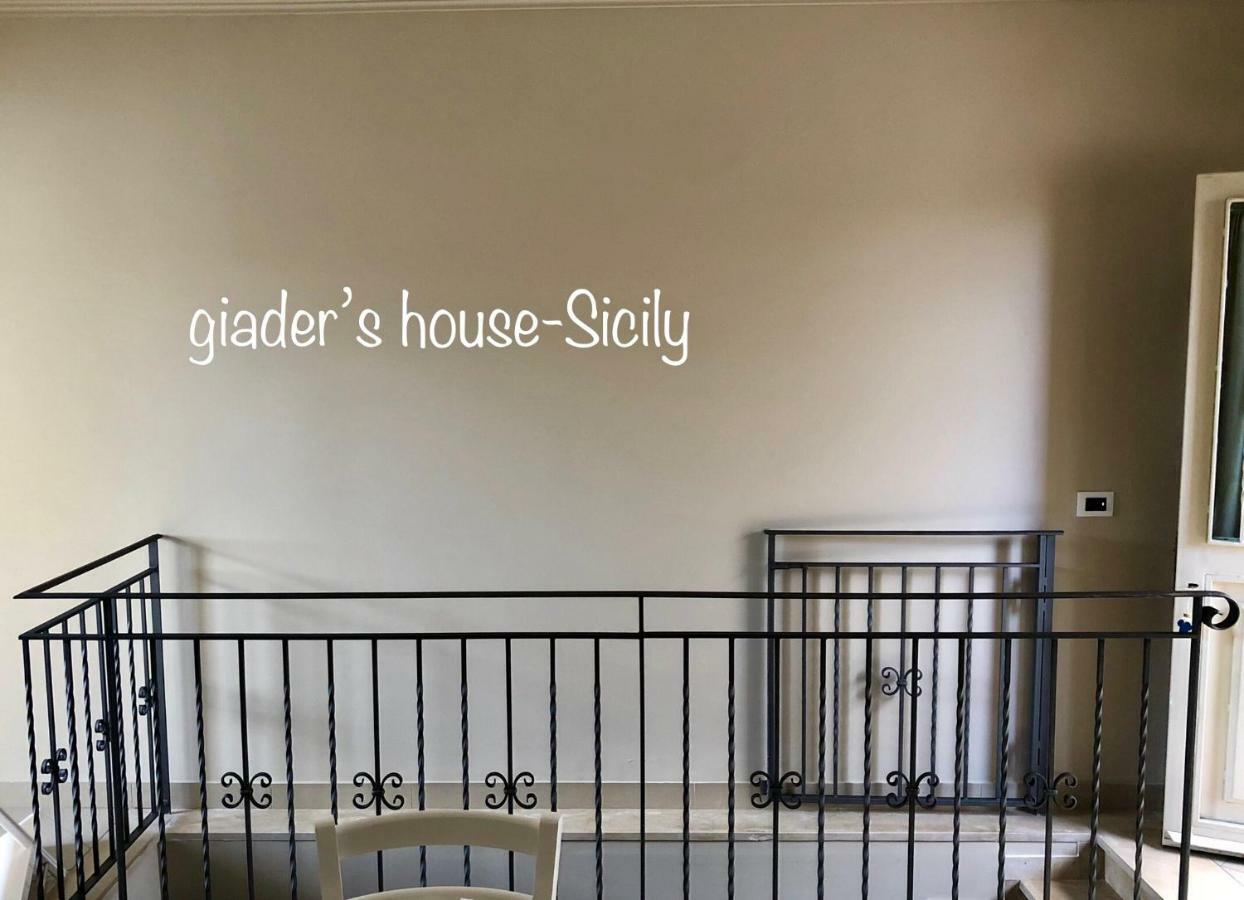 Apartamento Giader'S House - Free Parking CTA Exterior foto